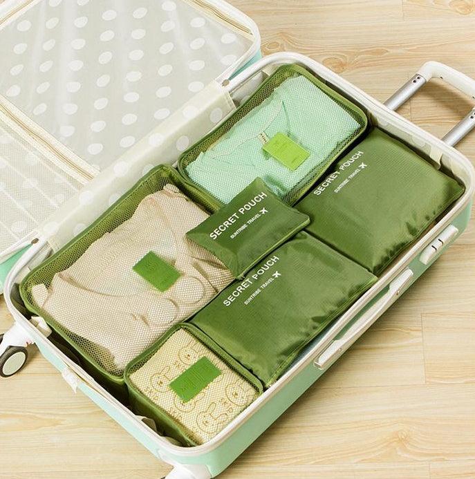 Keep your luggage neat and organized with this Durable Waterproof Nylon Packing Cube Travel Organizer Bag. Lightweight, sturdy, and water-resistant, it’s perfect for separating clothes and essentials on any trip.