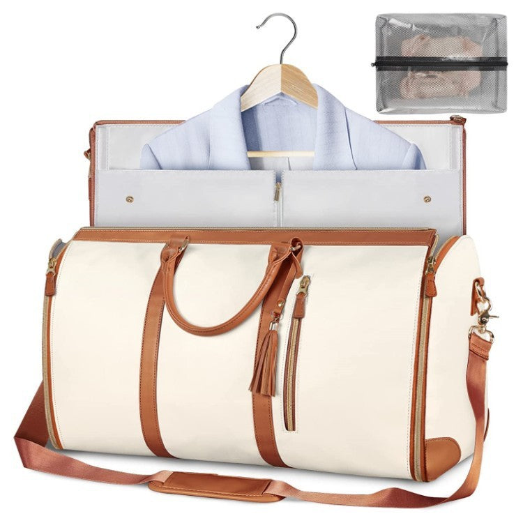 Travel in style with this Large Capacity Women’s Travel Duffle Bag. Foldable, waterproof, and perfect for clothes, trips, or weekend getaways.