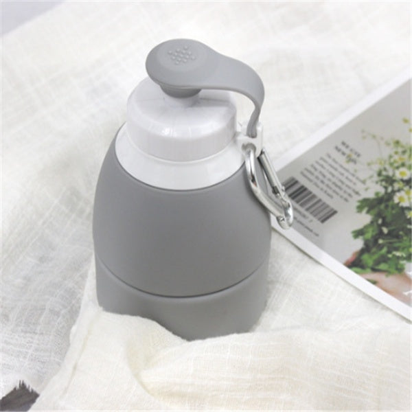 Stay hydrated anywhere with this Silicone Folding Water Bottle. Lightweight, leak-proof, and portable—perfect for travel, gym, hiking, or daily use.