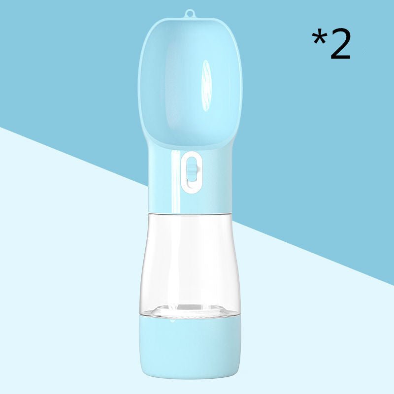 Keep your dog hydrated on the go with this Portable Dog Water Dispenser. Lightweight, leak-proof, and easy to use—perfect for walks, travel, and outdoor adventures.