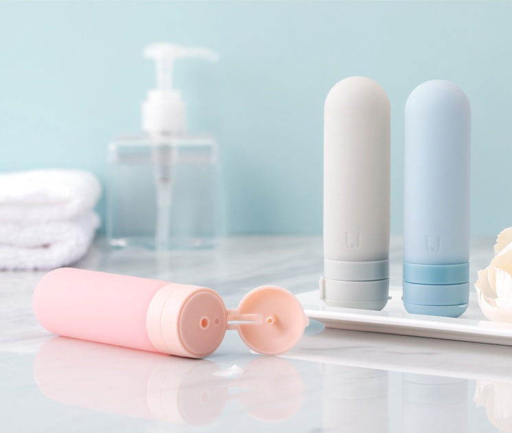 Carry your toiletries easily with this Bottled Travel Silicone Cosmetic Bottle. Leak-proof, flexible, and reusable—perfect for travel, gym, or daily use.