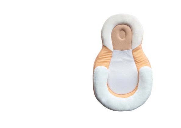 Keep your little one safe and comfortable anywhere with this Portable Newborn Baby Crib Folding Travel Bed. Lightweight, foldable, and easy to carry—perfect for travel, picnics, or visits to family and friends.