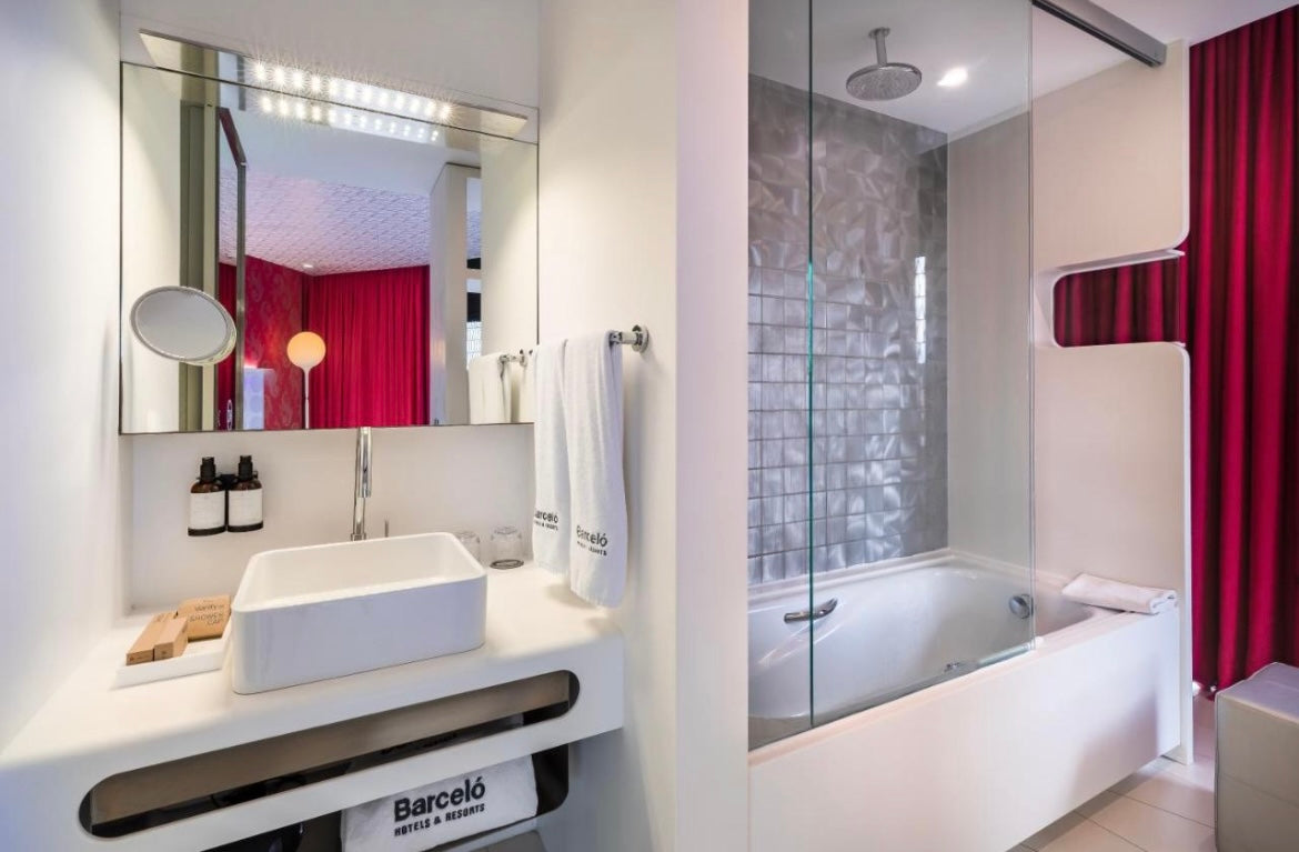 Barcelona City Break — 4★ Hotel in Central Location