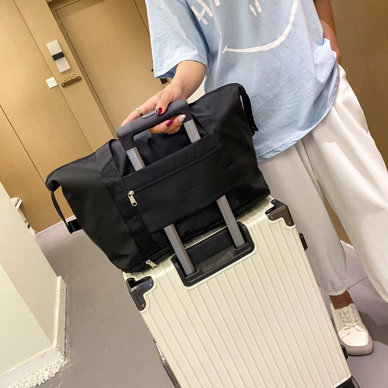Travel, gym, or weekend in style with this Foldable Waterproof Travel Bag. Lightweight, spacious, and versatile, it’s perfect for overnight trips or fitness sessions.